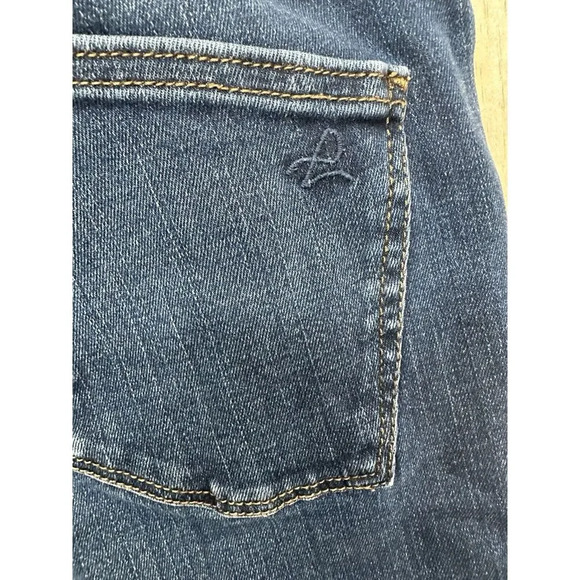 DL1961 Florence Instasculpt Mid Rise Skinny Carolina Wash Jean Women's 29 (8) - Picture 6 of 6
